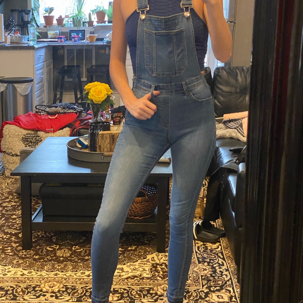 HM light blue skinny overalls